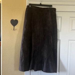 Chicos Design Suede/Leather Skirt, Size 2, EEUC